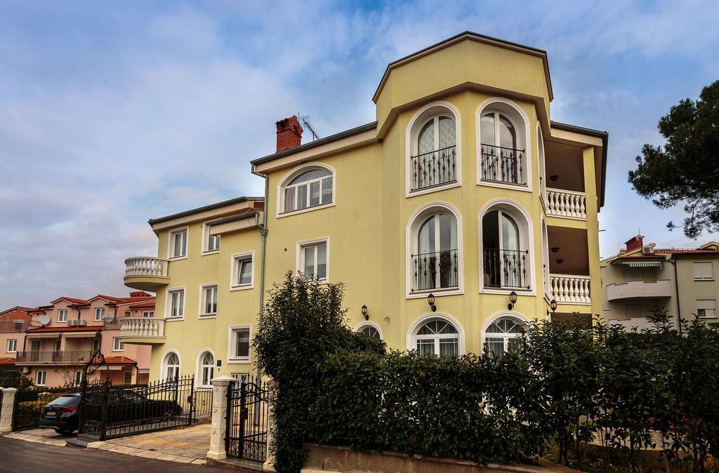 Apartments Dora Medulin Exterior foto